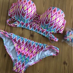 NWOT Victoria’s Secret The Midi Beach Bandeau Bikini